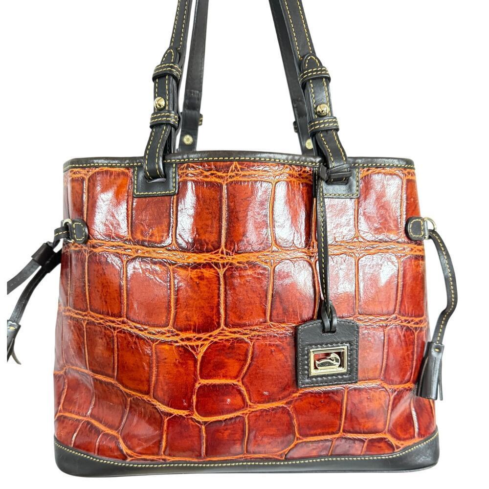 Dooney & Bourke Womens Brown Croco Embossed Leather Double Strap Tassel Bag